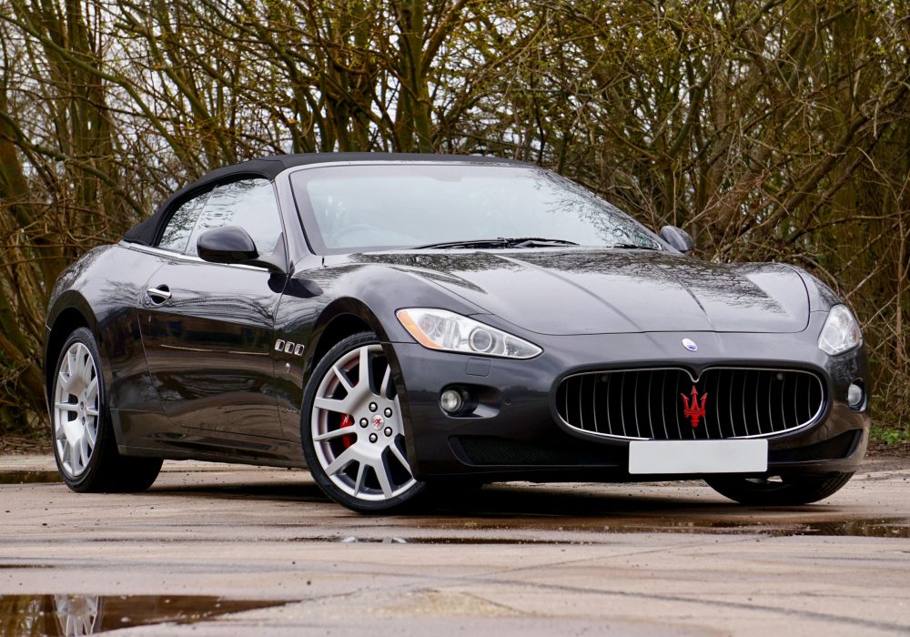 Features of Monthly Automobile Rentals in Dubai